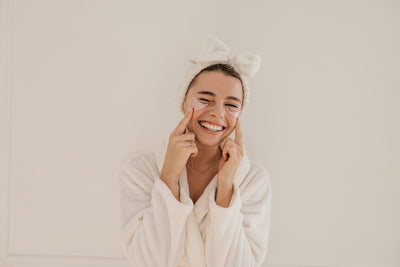 5 Ways to Use Lumivis Eyelid Wipes in Your Daily Routine